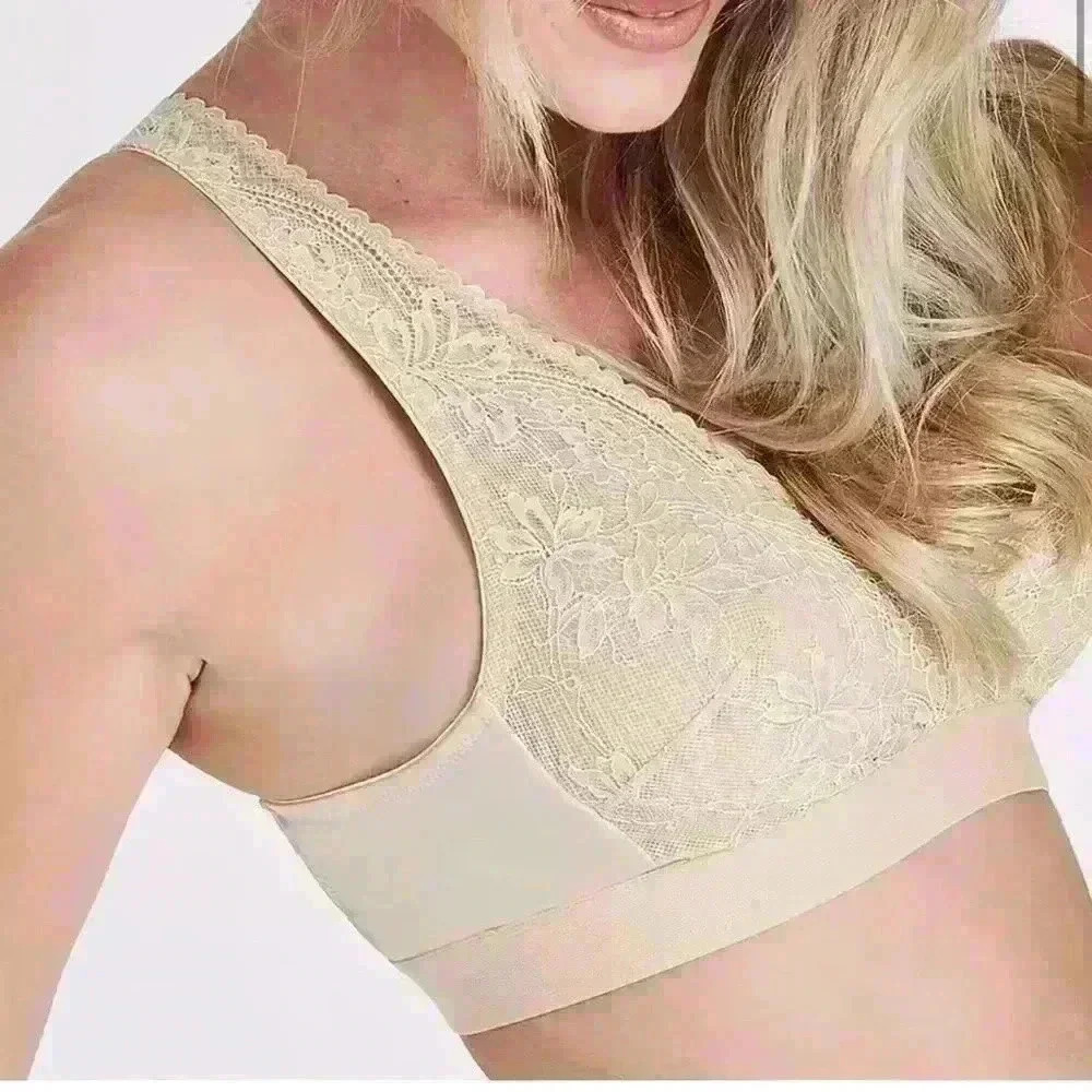 Bali Lace Wireless Bralette Comfort Revolution Plunge Lace Size Small - Picture 2 of 5